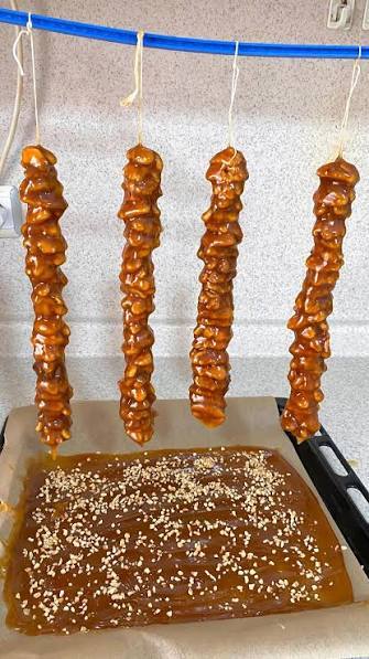 Cevizli suçuk tatlısı severmiziniz? Evde hiç hazırladınız mı?