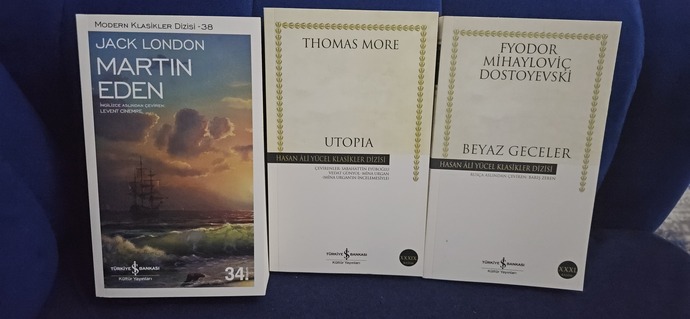 Bugün 3 kitap aldım ! Siz en son hangi kitapları aldınız?