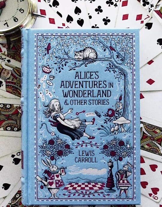 Sizce burası Alice harikalar diyarına çıkar mı?