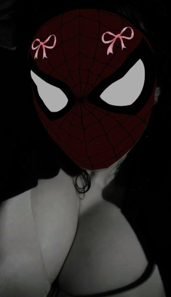 Bir günlüğüne Örümcek Adam / Kadın olsaydın, ilk ne yapardınızz 🕸️🕷️?