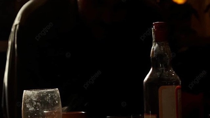 Varlığında ölüp, yokluğunda tükendiğiniz biri var mı?