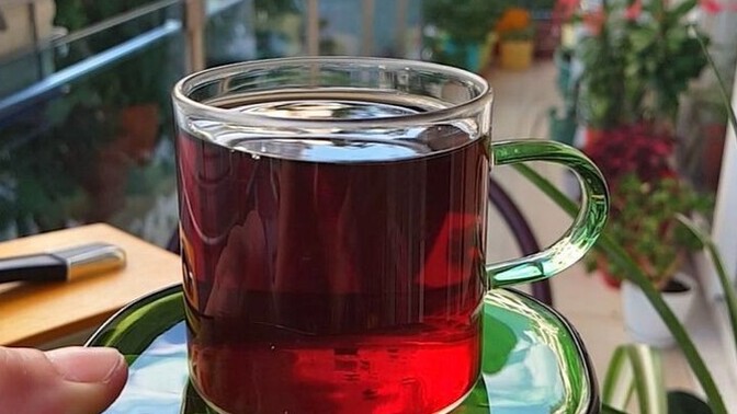 Çayı ince belli bardakta mı, kupada mı içmek daha güzel?