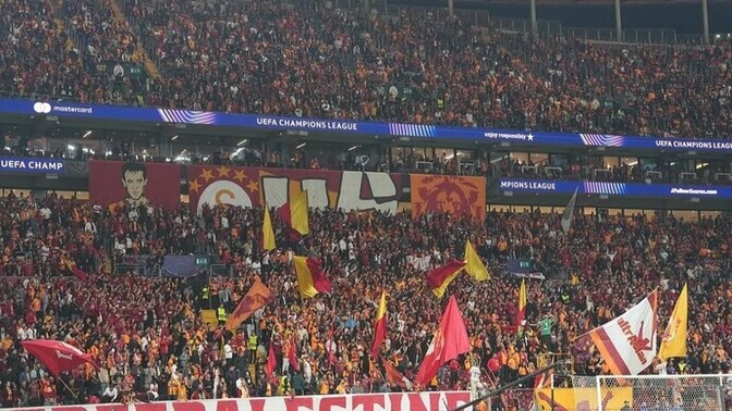Aşk mı sizi daha mutlu eder, takıma olan sevgi mi?
