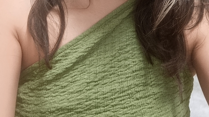 Sipariş ettiğim renk daha koyu bir yeşildi. İade mi etsem idare mi etsem?