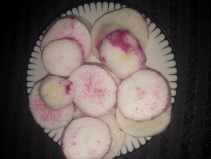 Gece gece turp yer misiniz?