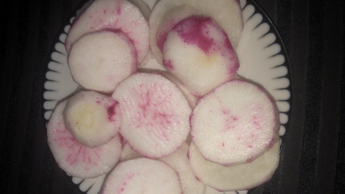 Gece gece turp yer misiniz?