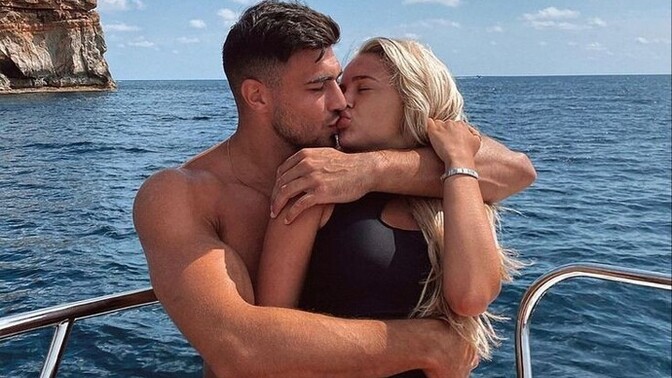 Evli kadınların bekar adamlarla sevgili olmasını doğru buluyor musunuz?