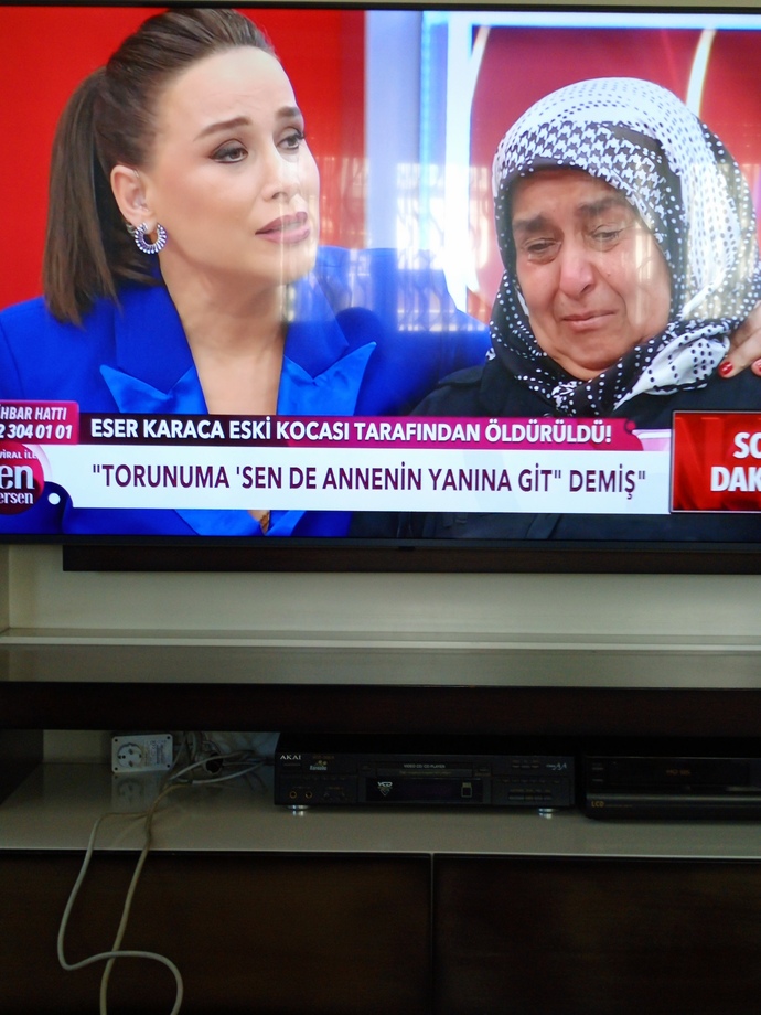 Erkekler dünyaya gelen en zehirli canlı türü değil mi?