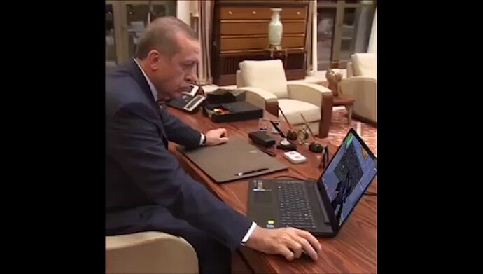 Cumhurbaşkanları bilgisayar oyunu oynuyor mudur?