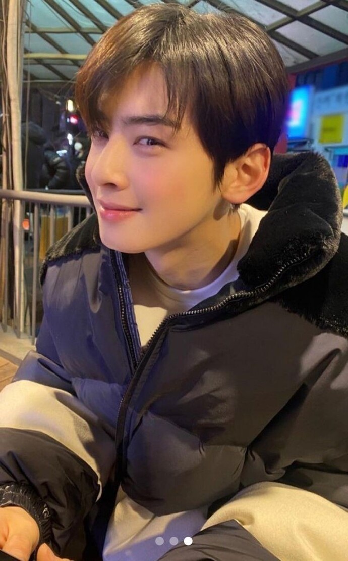 Nerden bulucaz koreli bi oppa?