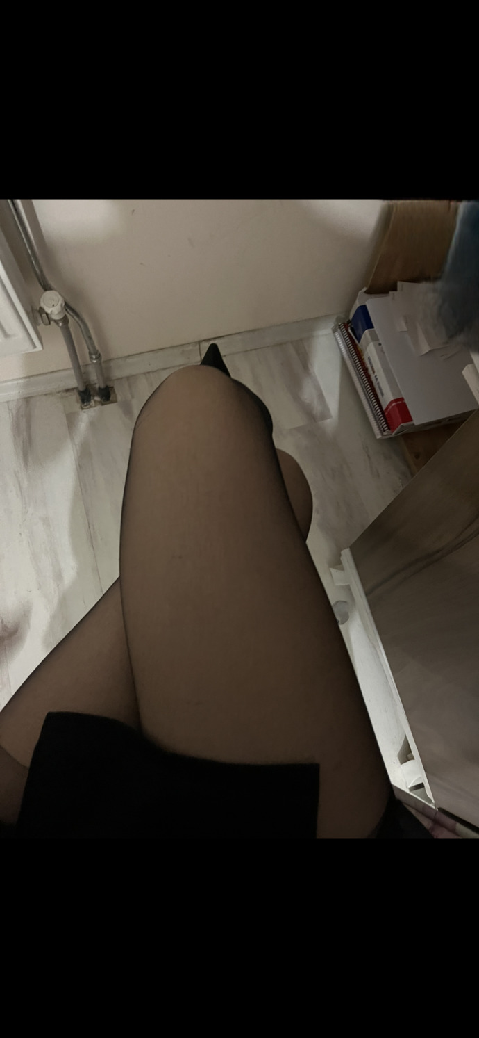 Bacaklar güzel mi kalın mi?