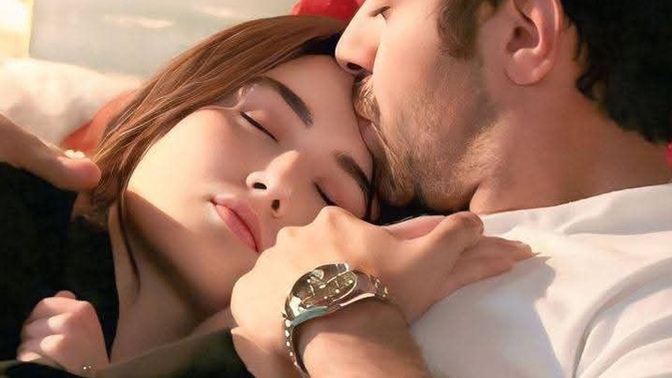 Sevgiliniz ile Birlikte uyanmak mı, birlikte uyumak mı daha romantik sence?