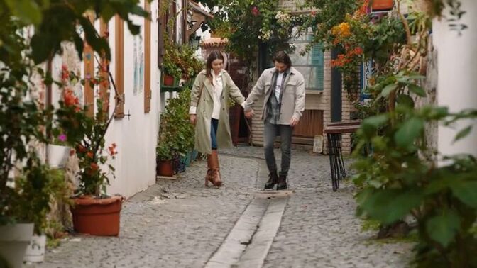 Sevdiğim kişiden 4 yaş büyüğüm sorun olur mu?
