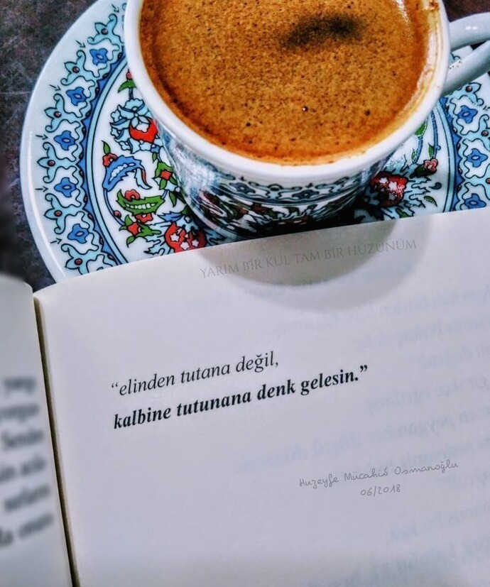 Birinin şiirinde yaşamak mı isterdin, yoksa şarkısında duyulmak mı?