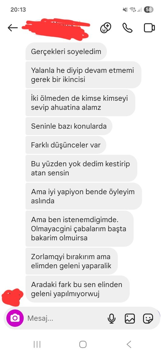 İstemediğini söyleyince ben konuyu kapattım, ama asıl uzun uzun yazan kendisi oldu. Neden sizce?
