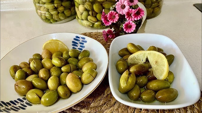 Kırma zeytin sever misiniz?