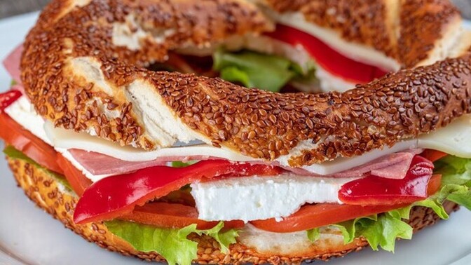 Simit peynir mi Simit Nutella mı?
