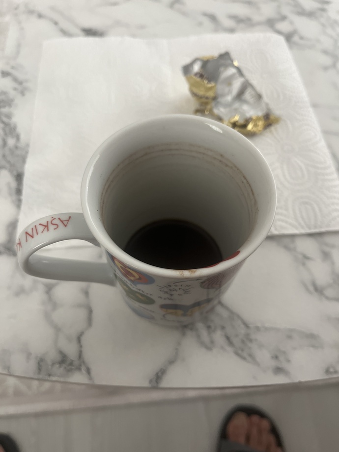 Kahvaltı sonrası kahveler içildi mi?