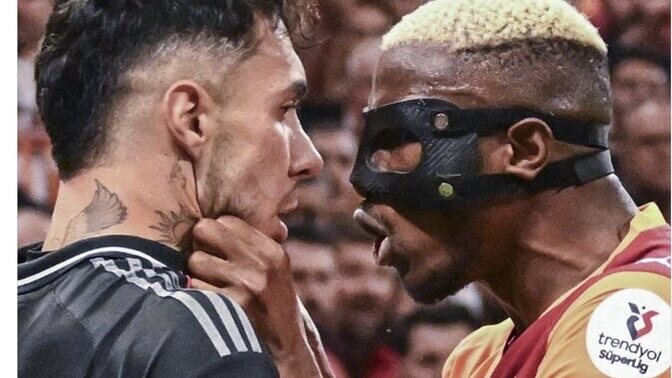Osimhen Beşiktaşlı genç oyuncu Emirhan Topçuyu maç sırasında öldürmeye çalışması hakkında ne düşünüyorsunuz?