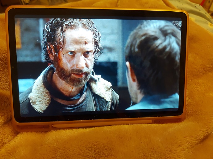 Tekrar tekrar izlediğiniz dizi film var mı?