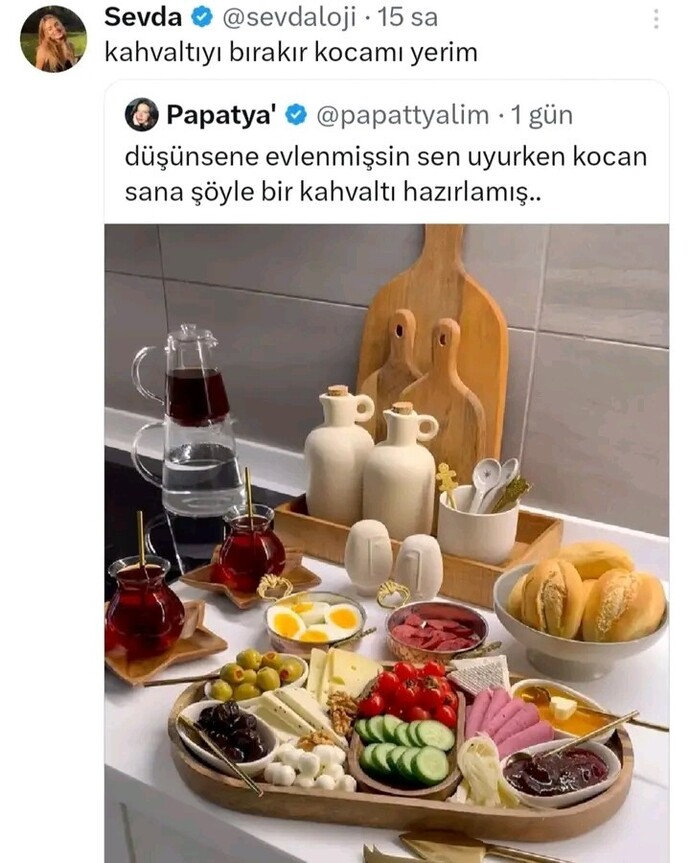 Söyle kahvaltı ister misiniz?