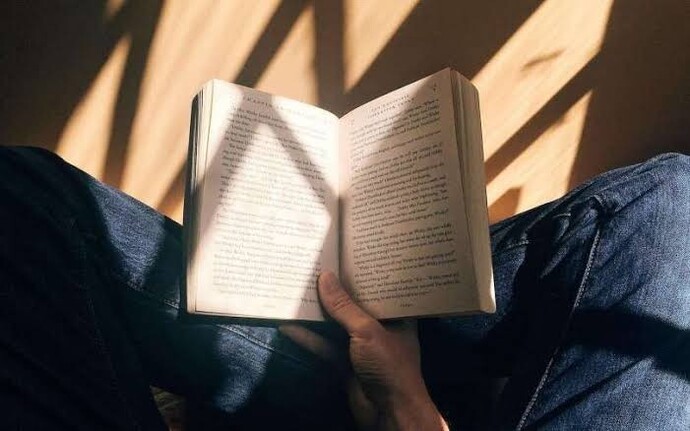 Senin için okuduğun bir kitabı mükemmel yapan şey nedir?