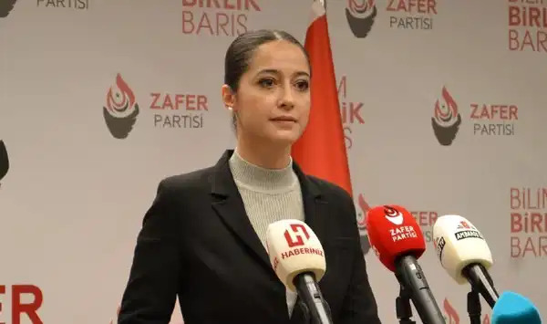 Sizce Türk kadınları Kürt kadınlarından daha mı feminen?