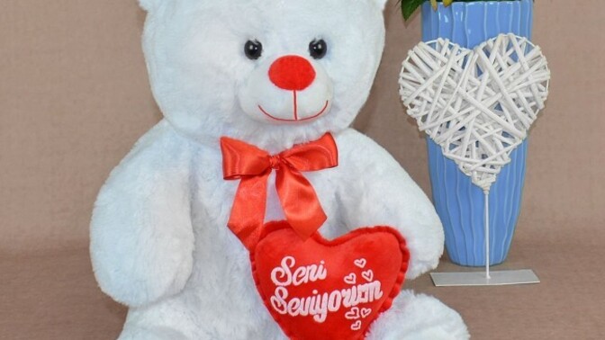 Kadınlar neden çiçekleri ve peluş oyuncakları çok sever?