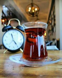 Sabah kahvesiz ayılamayanlardan mısın, yoksa çayla güne merhaba diyenlerden mi?