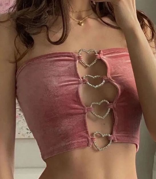 Aşko kuşko giyinmek tiye alınacak bir şey mi?