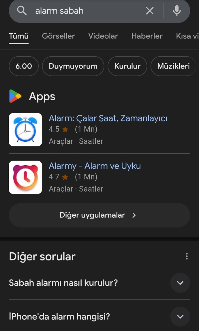 Neler yaziyor burada gulesim geldi vallahi uyanamiyorum diye yazmasi falan😂