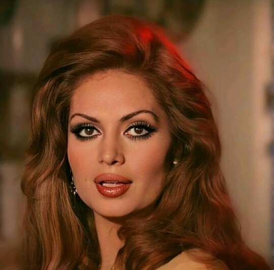 Dolgun kadın mı olgun kadın mı daha tercih edilir?