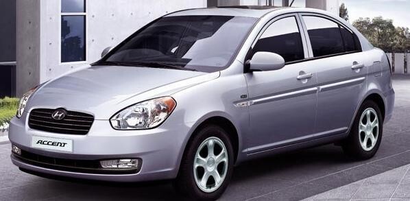 Accent Admire mi Accent Era mı hangi araba daha iyi ?