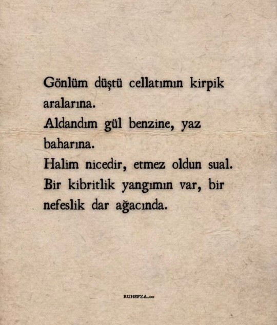 En sevdiğiniz şiir veya kendi yazdığınız şiiri yazabilir misiniz?