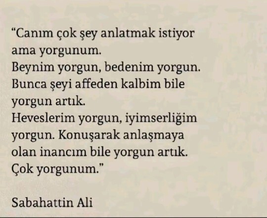 En sevdiğiniz şiir veya kendi yazdığınız şiiri yazabilir misiniz?