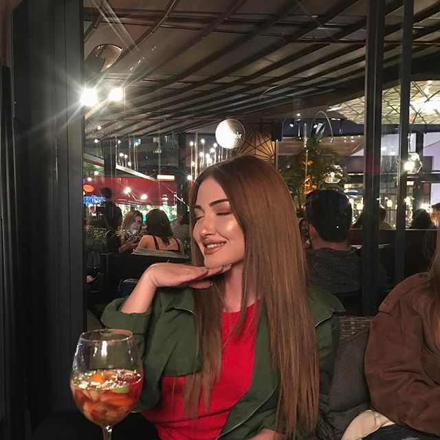 Sevgilim eski sevgilisinin hareketini yaptı moralimin bozulmasında haklı miyim?