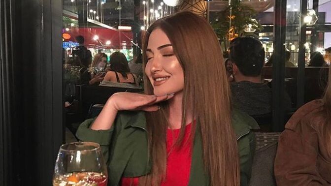 Sevgilim eski sevgilisinin hareketini yaptı moralimin bozulmasında haklı miyim?