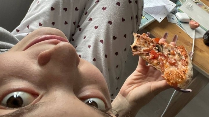 Sabah kahvaltıda pizza yenir mi?