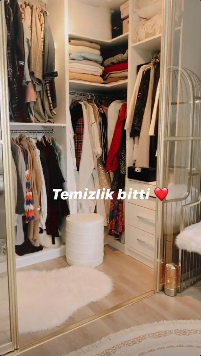 Bu yaz hiç giyemeden seneye giyerim umuduyla kaldırdığınız kıyafetleriniz var mı?