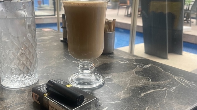 Akşam kahvesini içtiniz mi acaba?
