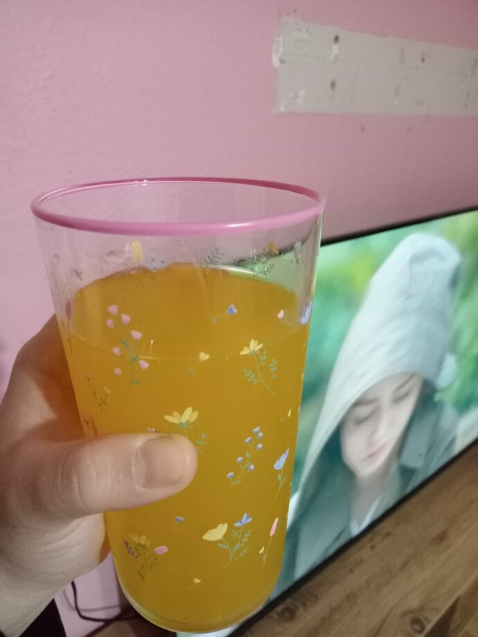 Gece gece bana kola içiren hayat size neler yapmaz?