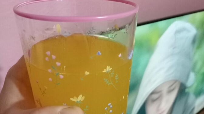 Gece gece bana kola içiren hayat size neler yapmaz?