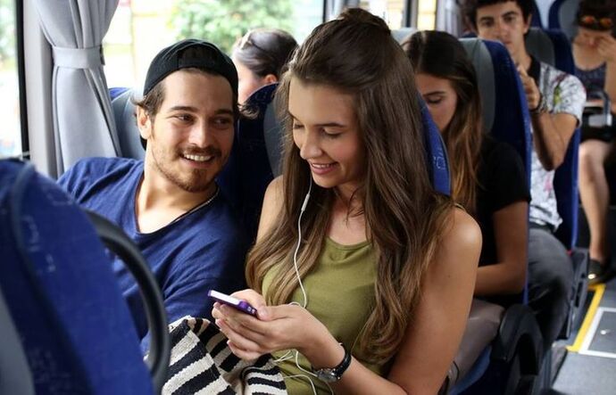 Aşk gerçekten iki kişilik mi?