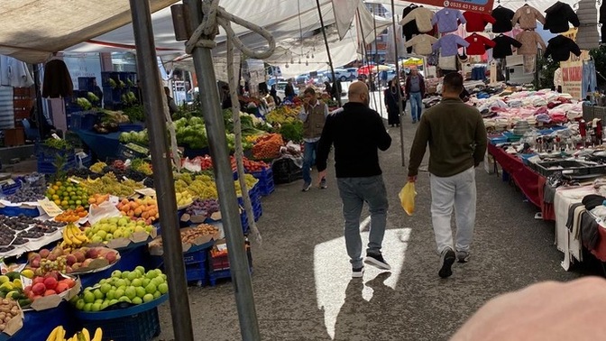 Aykırı şeyler yapar mısın? Yapıyor musun? Ne mesela?