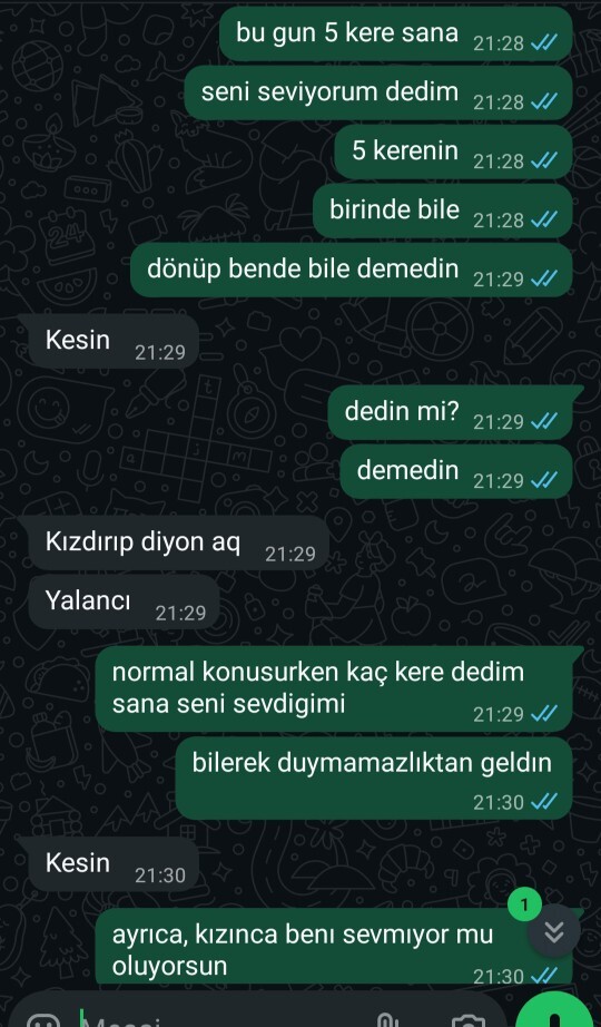 Sevgilim bana beni sevdiğini söylemiyor?