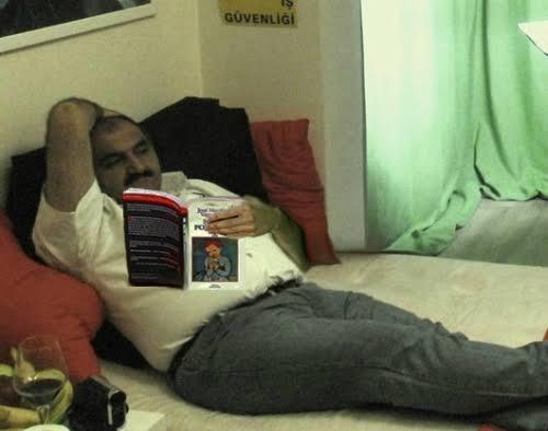 Kitap okuyan erkek çekiciliği diye bir şey var mı?