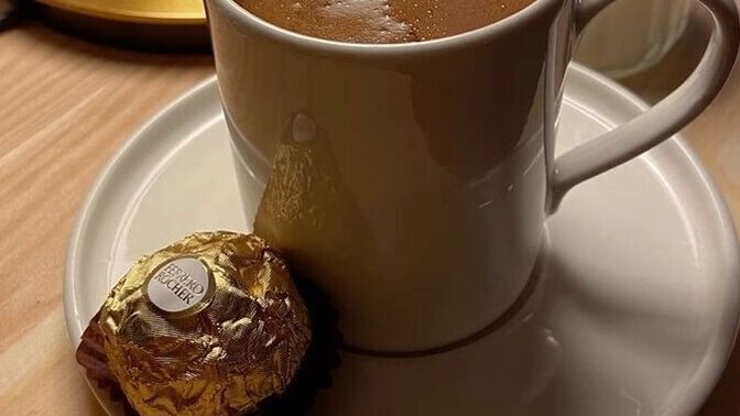 Aşk da kahve gibi fazla bekletince tadı kaçar mı?