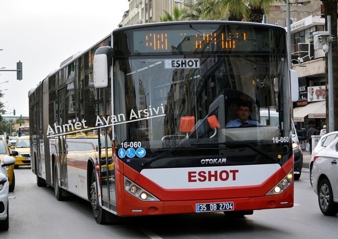 Mercedes travego mu saplar yoksa otokar kent lf körüklü mü otokar da hız limiti olmasa hangisi alır bu yarışı?