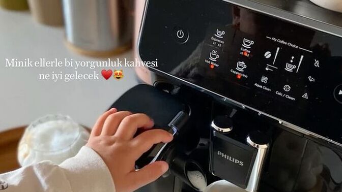 Arkadaşla kahve içmek, kahvenin tadını ikiye katlar mı sizce? ☕✨?