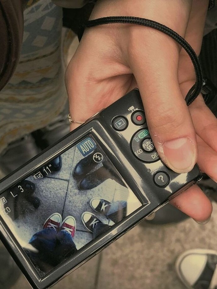 Sevgiliye doğum günü hediyesi fotoğraf makinesi alınır mı?